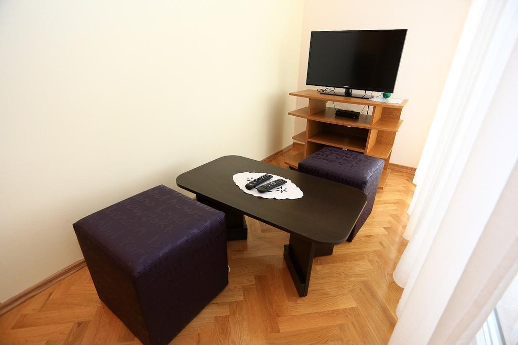Apartments Loncar Zara Esterno foto